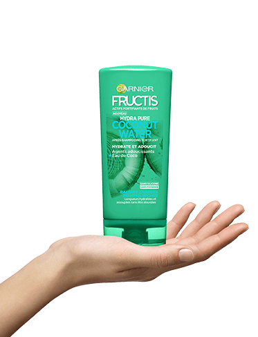 Fructis-Hydra-Pure-Coconut-Water-Soin-Etiquette-Hands